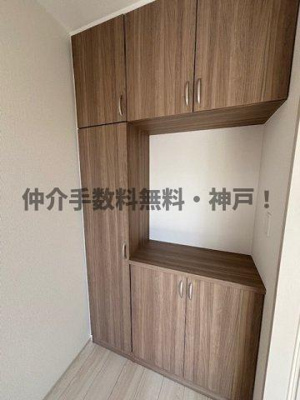 【収納】 | 神戸市垂水区桃山台3丁目　新築戸建2号棟　仲介手数料無料！ | 玄関収納です