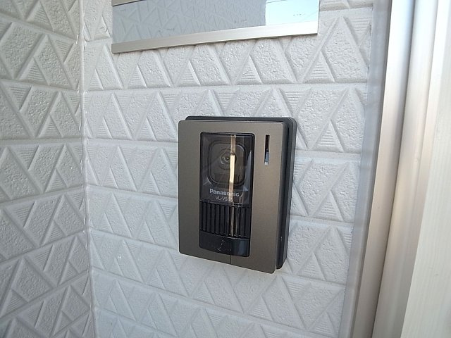 KARIN上沢フロントのセキュリティ|録画機能付きTVモニターフォンで顔が分かり安心