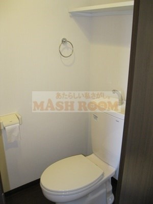 中野区江古田４丁目の賃貸マンションのトイレ