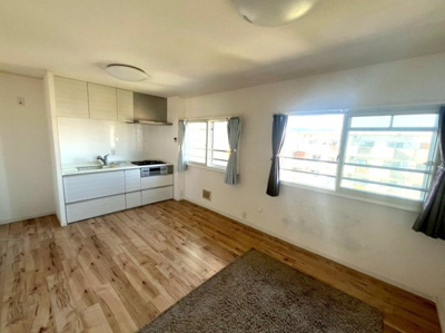 【居間・リビング】 | ■新規専任物件■茨木上穂積住宅三棟