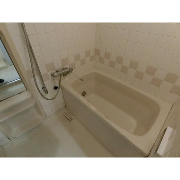 ライオンズマンション西舞子の浴室