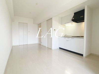 【居間・リビング】 | アヴァンタージュK | 洋室のお部屋です。