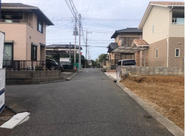 【前面道路含む現地写真】 | 八千代市八千代台西10丁目　売地 | 前面道路写真
