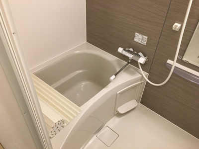 【浴室】 | ジュネスコート | 清潔感のあるバス♪