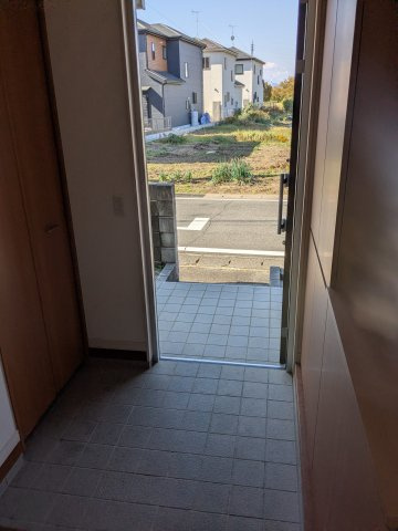 中古戸建　高崎市三ツ寺町の玄関