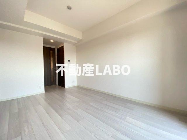 プレデコート北田辺の洋室