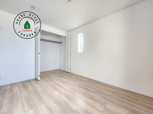 福岡市西区今宿東3丁目第10-6棟(4号棟)の内観：施工例|各部屋収納を備えており過ごしやすいお家です！