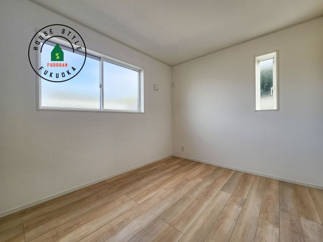 福岡市西区今宿東3丁目第10-6棟(4号棟)の内観：施工例|元気いっぱいのお子様が活躍するお部屋です。