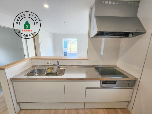 福岡市西区今宿東3丁目第10-6棟(4号棟)の内観：施工例|忙しい朝でも家族揃って食事をしたいゆとりあるダイニングスペース。