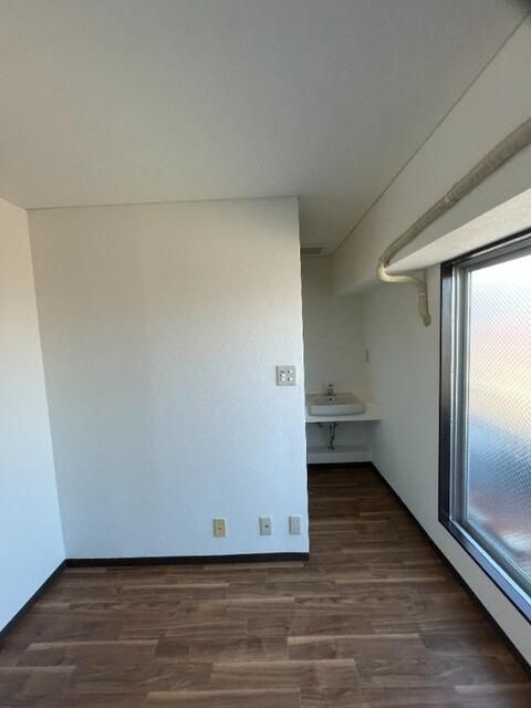 クロノス要町の居間・リビング