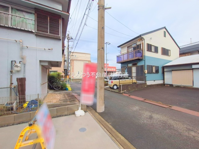 ハートフルタウン笠取町3期の前面道路含む現地写真