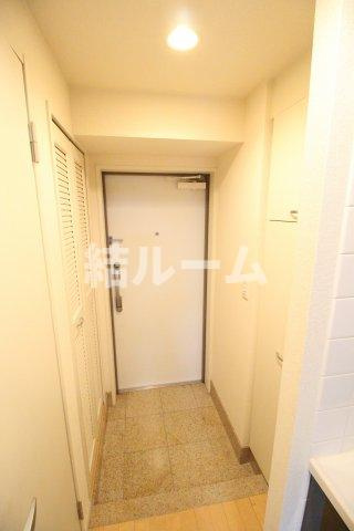 豊島区巣鴨３丁目の賃貸マンションの玄関