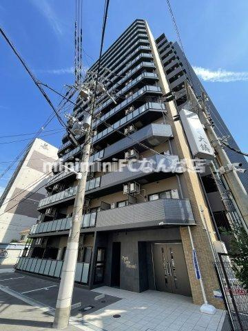 パークレーンミナミの外観