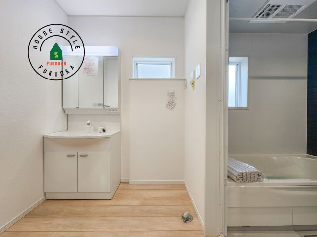 福岡市西区今宿東3丁目第10-6棟(6号棟)の内観：施工例|脱衣所、洗面所は小さなプライベートスペース。歯磨き、洗顔と毎日施す個人空間。