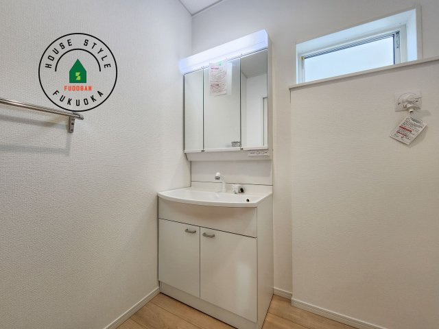 福岡市西区今宿東3丁目第10-6棟(6号棟)の内観：施工例|洗面所は小さなプライベートスペース。歯磨き、洗顔と毎日施す個人空間。