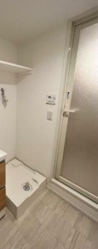 【設備】 | GRAN PASEO西新宿 | 室内洗濯機置き場。