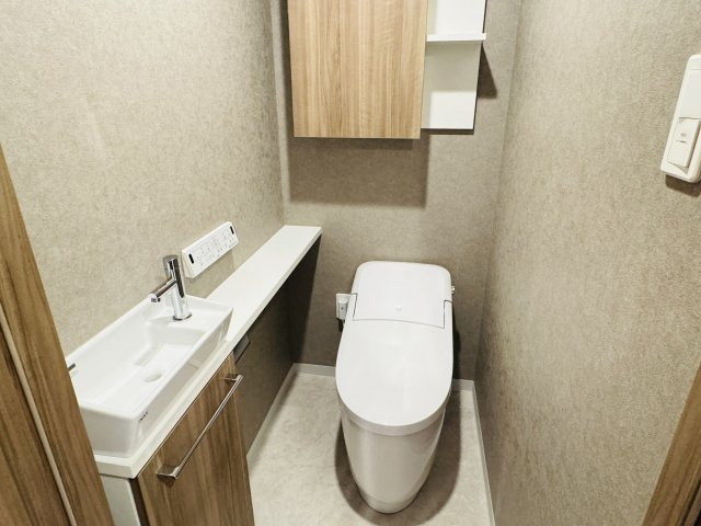 クリオレジダンス八王子ザ・マークスのトイレ|～暖房温水洗浄機能付きトイレ　冬場は特に嬉しい機能ですね～