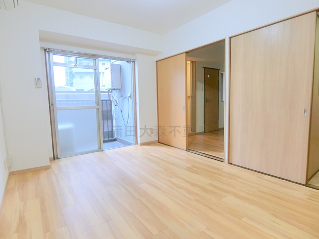 コーポ大田の居間・リビング|洋室6.5帖