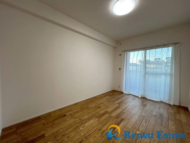 ライオンズマンション茅ヶ崎グランコーストの洋室