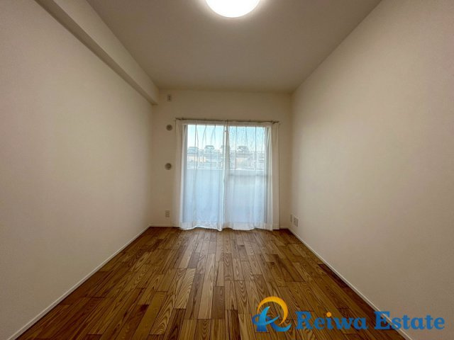 ライオンズマンション茅ヶ崎グランコーストの洋室