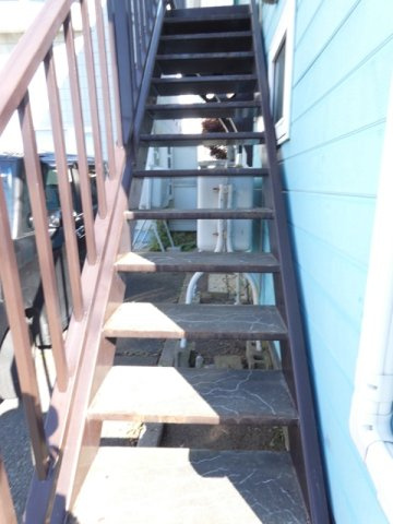 愛国西3-8-1のエントランス