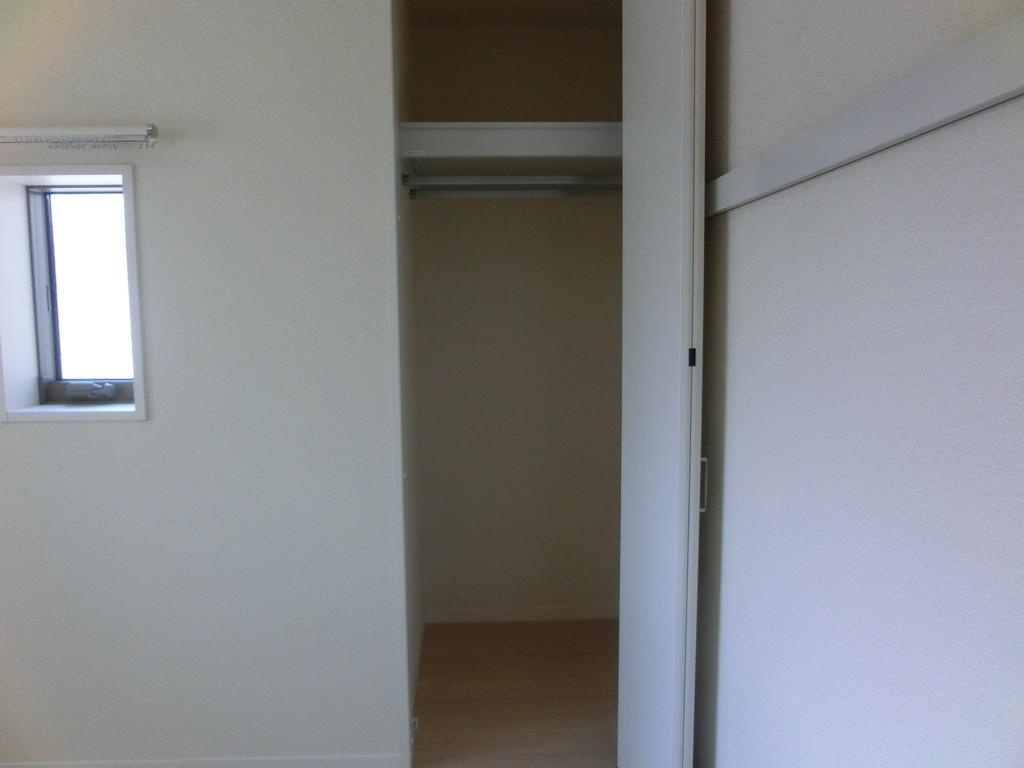 サン　クレイン　長瀬の収納