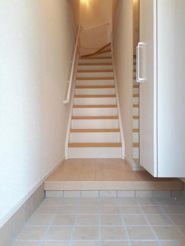 ラ・カーサ　スペランツァ高浜の玄関