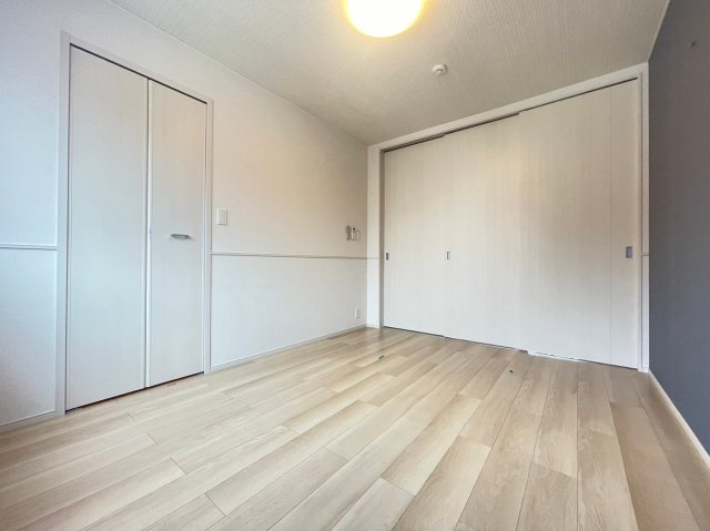 【寝室】 | ※同タイプの写真です