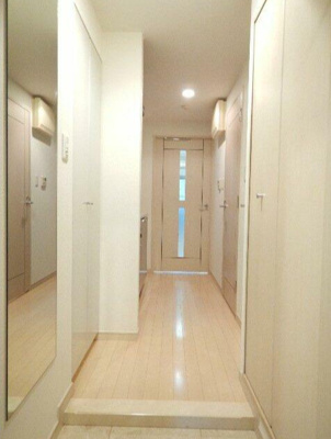 【玄関】 | ガーラ神田岩本町