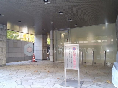 【エントランス】 | ガーラ神田岩本町