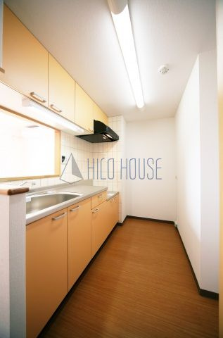 ルネスカトレアコートのキッチン