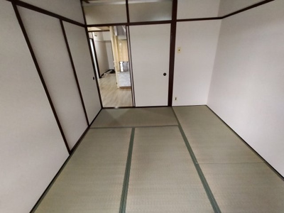  | エステマール弥刀