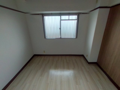 【居間・リビング】 | エステマール弥刀