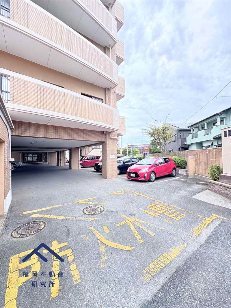 三愛シティライフ波多江駅の駐車場