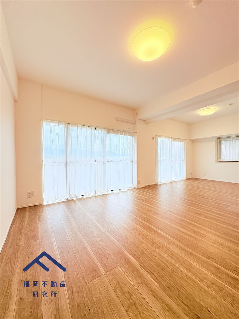 三愛シティライフ波多江駅の居間・リビング