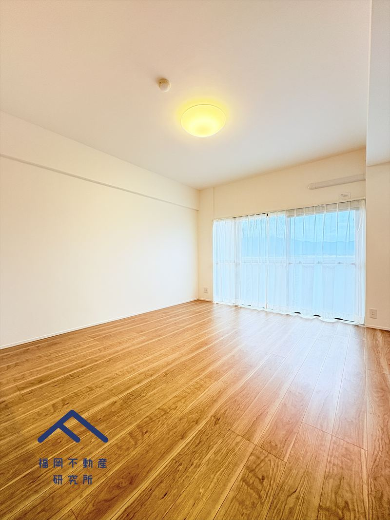 三愛シティライフ波多江駅の洋室