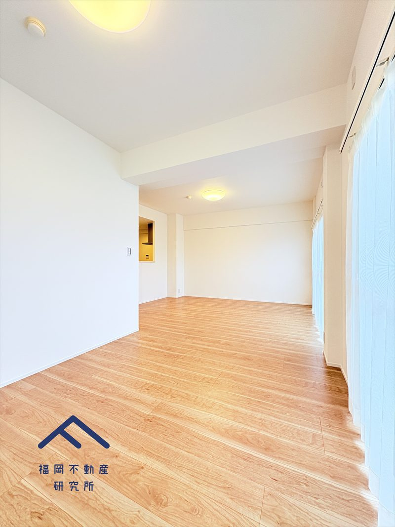 三愛シティライフ波多江駅の居間・リビング