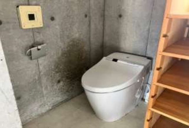 岐阜市柳津オーナーチェンジ1棟戸建のトイレ