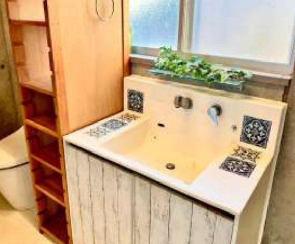岐阜市柳津オーナーチェンジ1棟戸建の独立洗面台