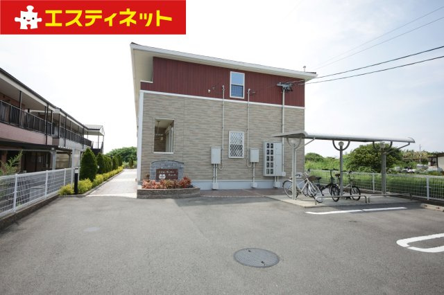 ニシルラッキーキャットの外観