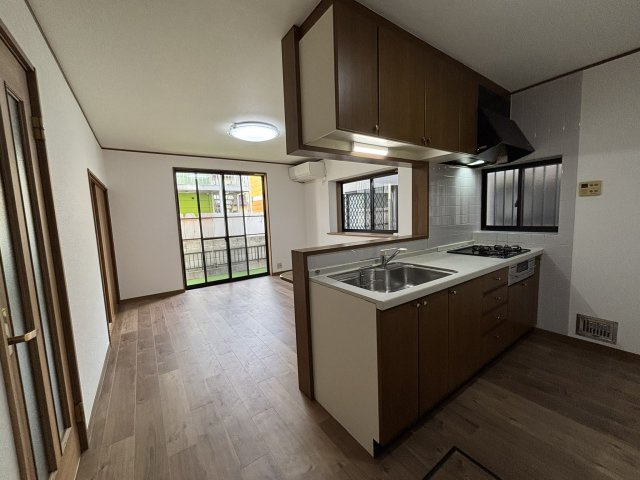 【居間・リビング】