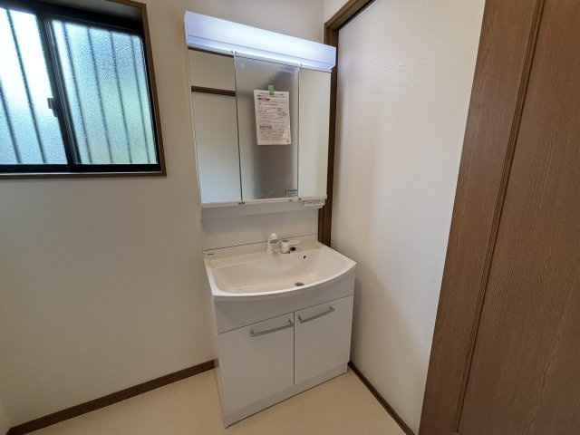 【独立洗面台】