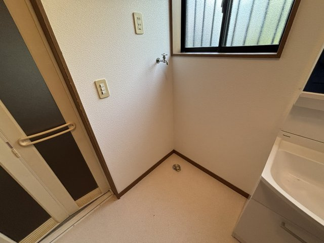 【ランドリースペース】