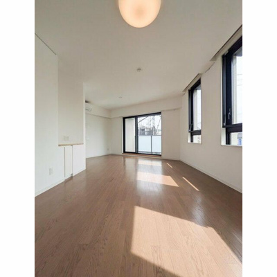 【居間・リビング】 | エステート代田橋