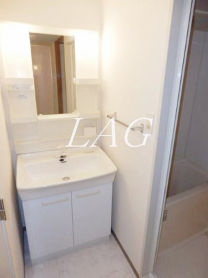 【洗面所】 | グリーンシンフォニー | 独立洗面台です。