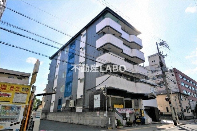 グランドハイツカワハラの外観