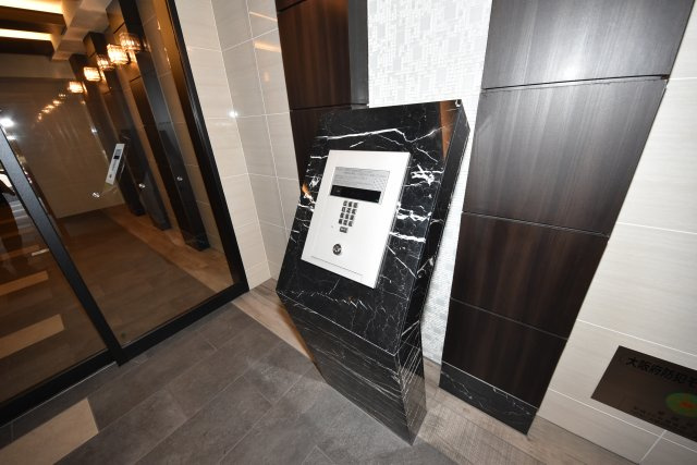 プレサンス心斎橋ニストのセキュリティ