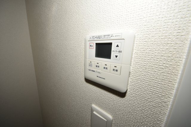 プレサンス心斎橋ニスト