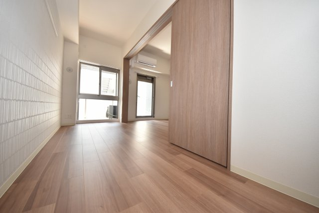 プレサンス心斎橋ニストの寝室|寝室です