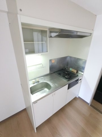 ベイステート安間のキッチン